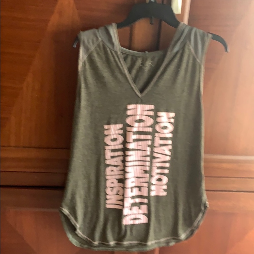 Hooded shirt